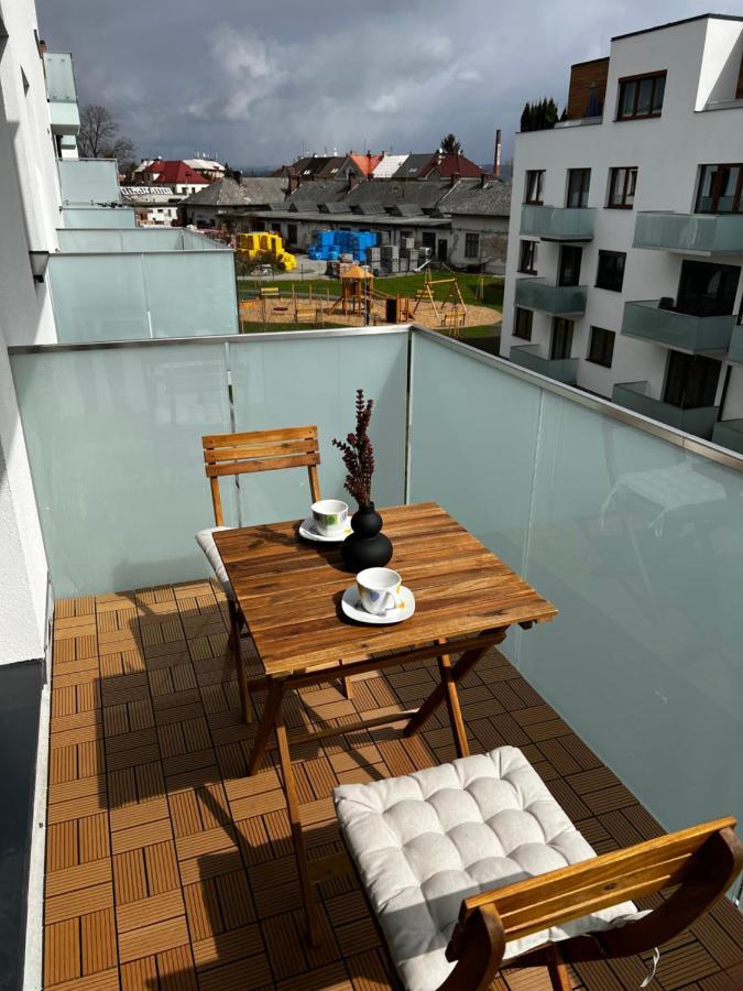 Apartman U Satoshiho Olomouc Buitenkant foto